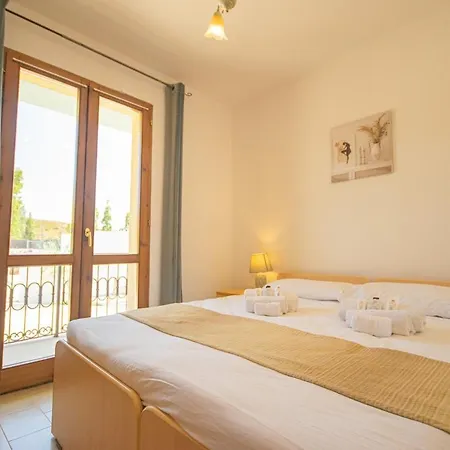 6 Posti Letto Con Piscina E Parcheggio Vicino Al Mare Posada (Sardinia)